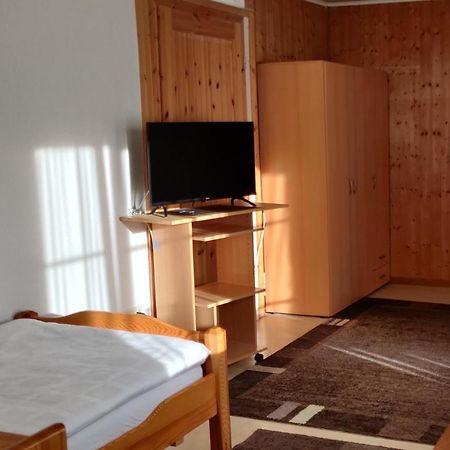 Pension Burger B&B Weibersbrunn Exterior foto